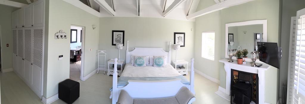 Sea Breeze Beach House Plettenberg Bay Exterior foto