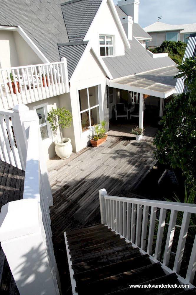 Sea Breeze Beach House Plettenberg Bay Exterior foto